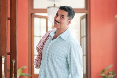 Akshay Kumar Holds Three New Projects