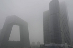Beijing pollution, Beijing smog, china s beijing shuts roads and playgrounds due to heavy smog, Highways