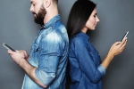 relationship, couples, happy couples have similar texting habits suggests new study, Committed relationship relationship, couples, happy couples have similar texting habits suggests new study, Committed relationship