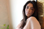 Mrunal Thakur pictures, Mrunal Thakur beautiful, mrunal thakur flaunts her curves, Photoshoot