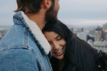 smelling partner’s shirt, stress levels in women, smelling partner s shirt can lower stress levels in women study, Sex in couples
