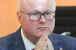 Volker Bouffier, Thomas schaefer, german state finance minister commits suicide over coronavirus crisis, Angela merkel