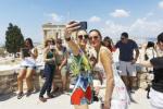 Mahesh Sharma, Union culture and tourism minister, cultural minister to foreign tourists don t wear skirts in india, Vrindavan