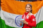 vinesh phogat biography in hindi, vinesh phogat dangal, vinesh phogat first indian nominated for laurels world sports award, Lindsey