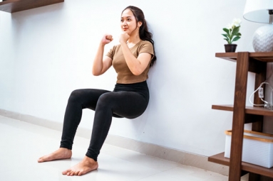 Wall Squats Should Be Part Of Your Workout Routine Wall Squats Should Be Part Of Your Workout Routine