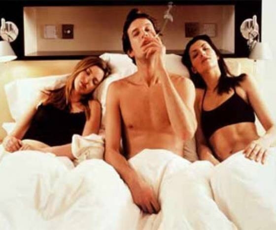 'Love Addict' alert!