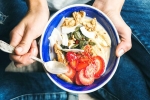 Weight Loss, what to eat for breakfast to lose weight fast, eating breakfast may not help in weight loss says study, Skipping breakfast