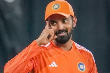 KL Rahul Picks Up Orange Cap KL Rahul Picks Up Orange Cap