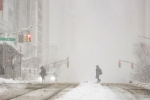 Massive Snowstorm Hits US: Over 5600 Flights Cancelled