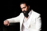 Yash Toxic shooting updates, Yash Toxic, bollywood beauty to romance yash, Narayana